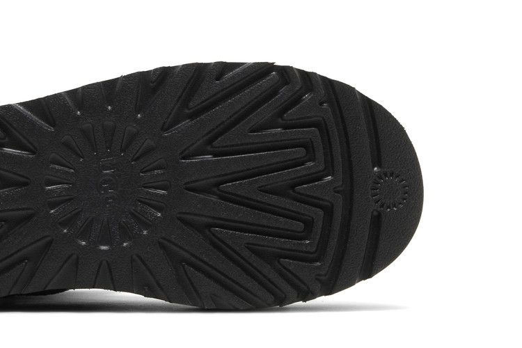 wmns-classic-mini-platform-boot-black-1134991-blk_04