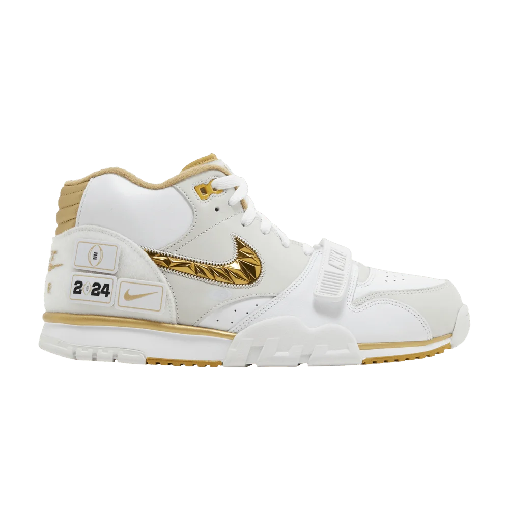 Krossovki-Nike-Air-Trainer-1-College-Football-Playoffs-Pack-White