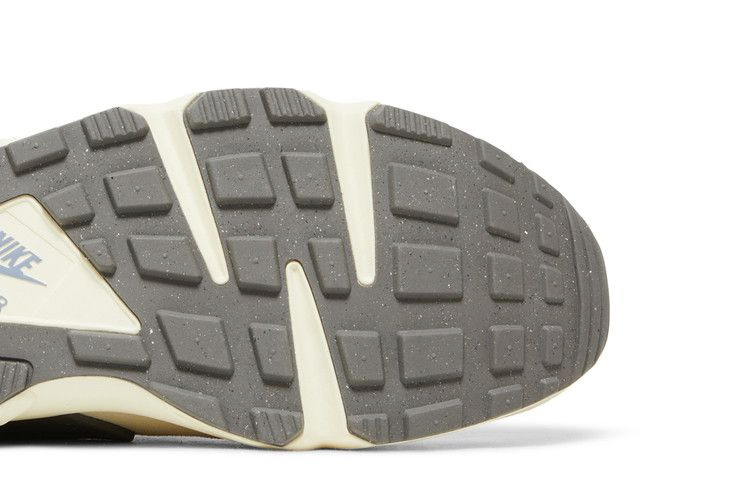 Кроссовки Nike Air Huarache NH 'Coconut Milk'