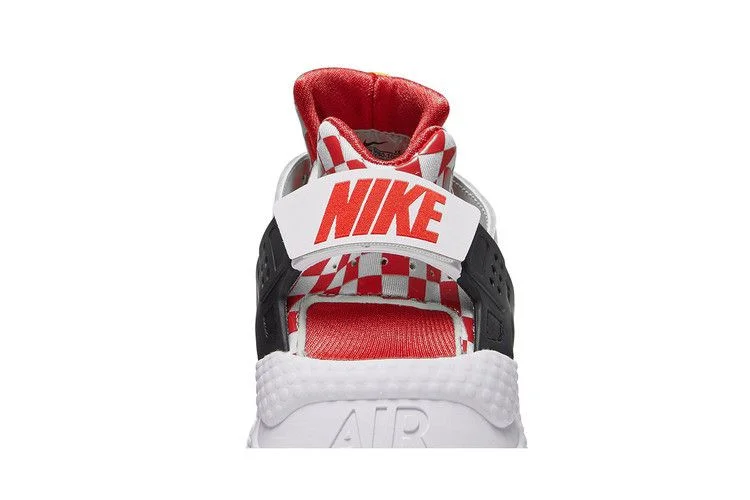 Кроссовки Liverpool FC x Nike Air Huarache Premium QS