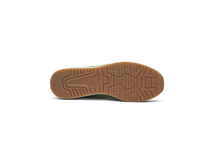 Кроссовки Concepts x ASICS Gel Respector 'Coca' Special Box
