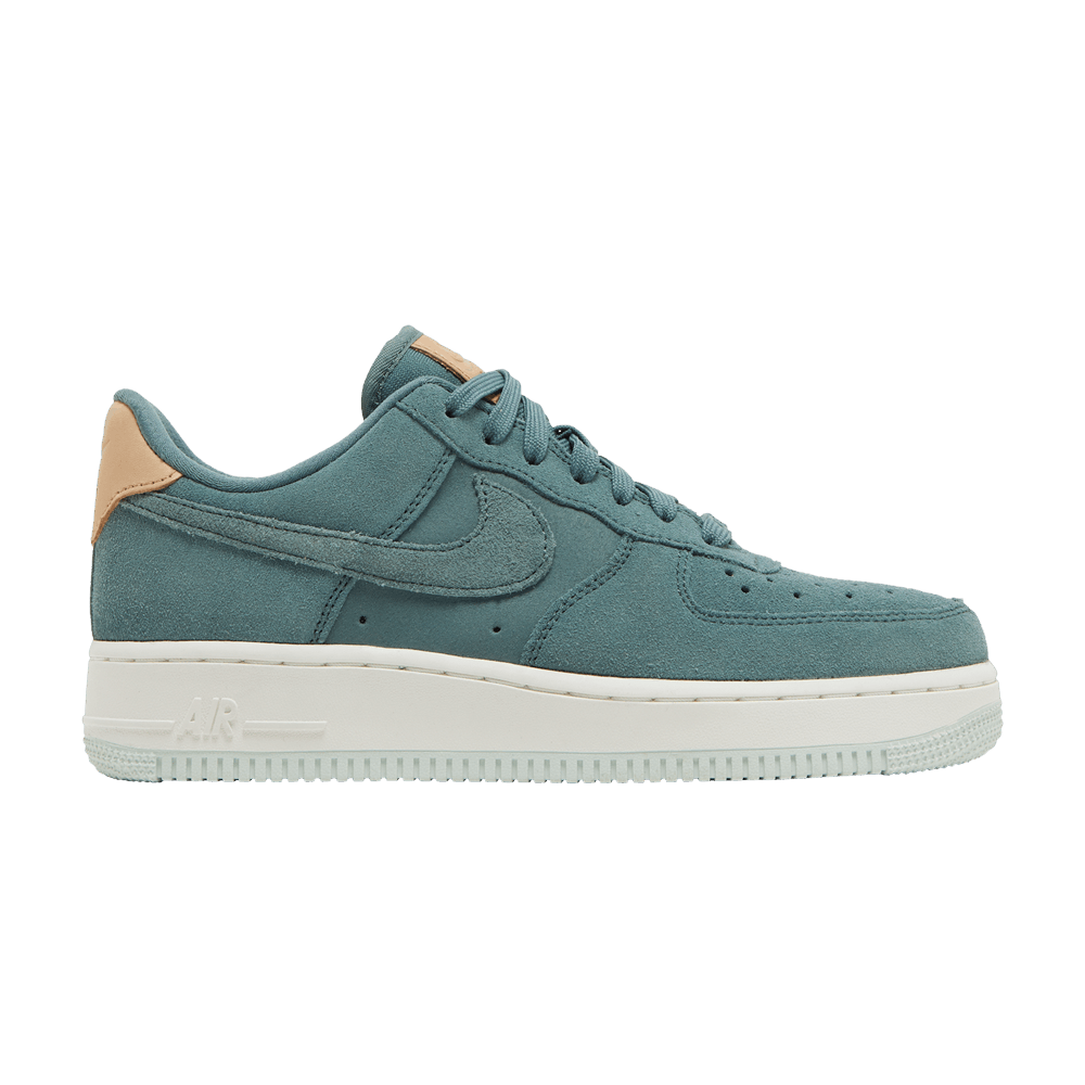 Кроссовки Nike Wmns Air Force 1 '07 Low Premium 'Hasta'