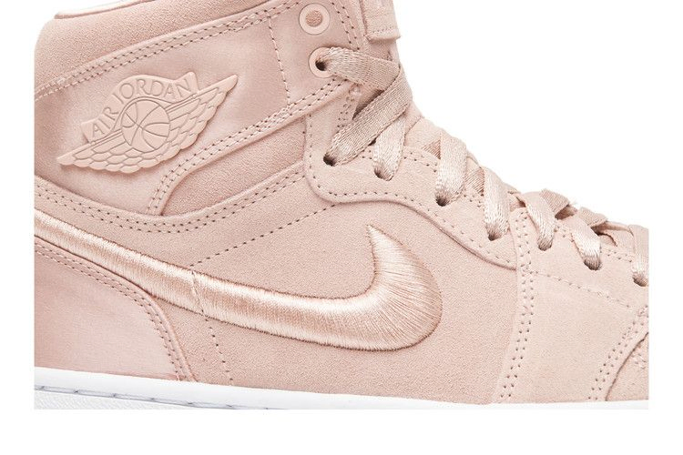 Кроссовки Wmns Air Jordan 1 Retro High 'Season of Her: Sunset Tint'