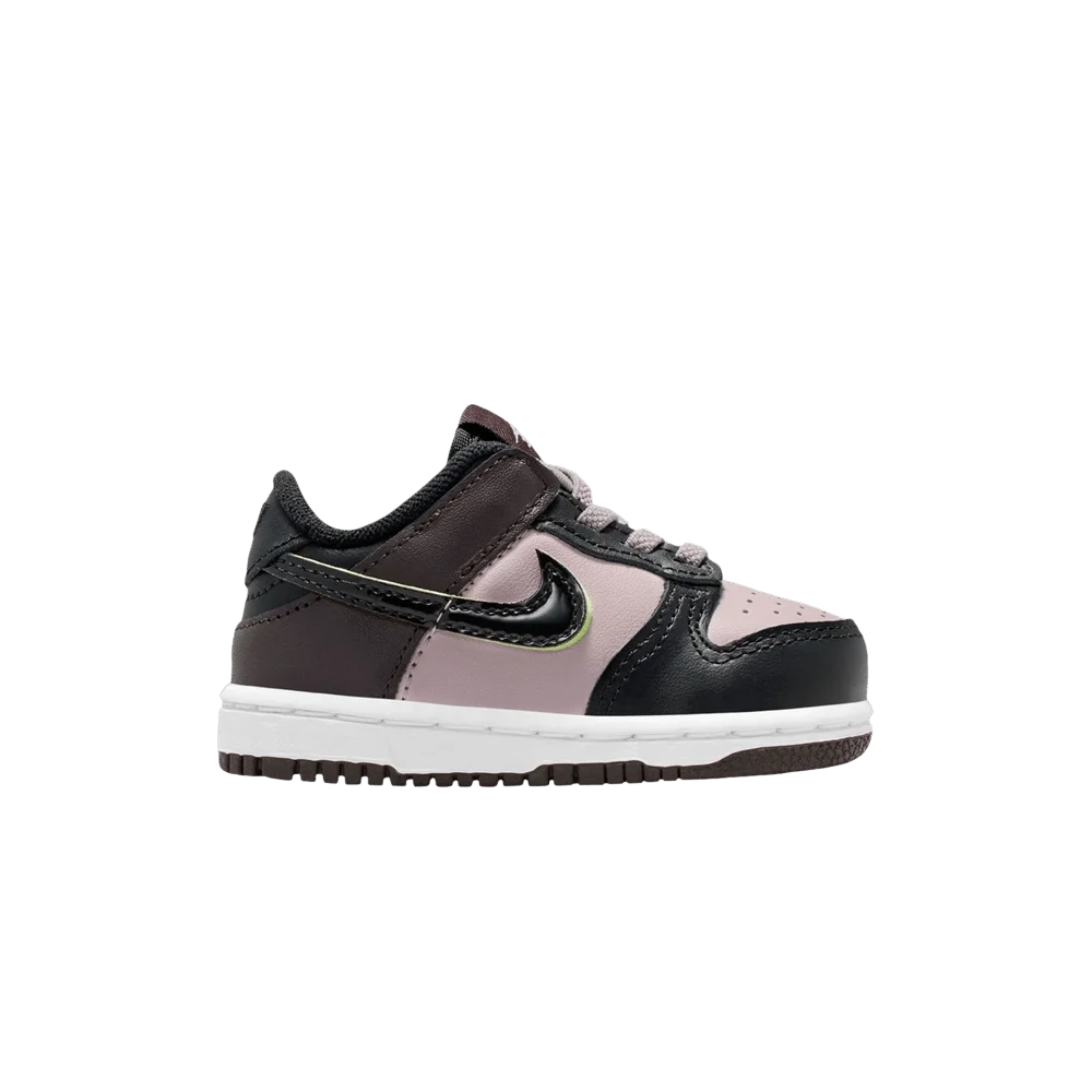 Krossovki-Nike-Dunk-Low-SE-TD-Particle-Rose-Black-Velvet-Brown-White