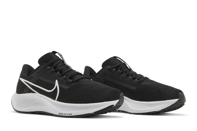 Krossovki-Nike-Wmns-Air-Zoom-Pegasus-38-Black-White-7