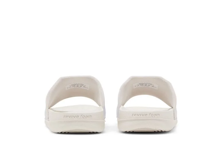 Nike-Wmns-Offcourt-Slide-Phantom-Barely-Green-5
