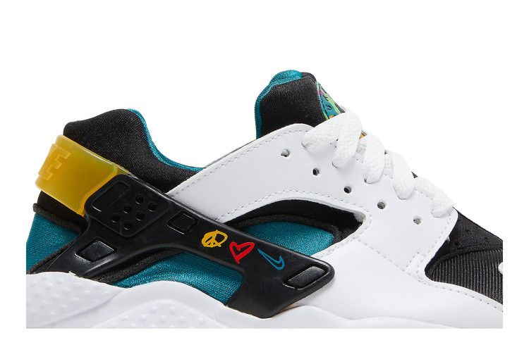 Кроссовки Nike Air Huarache GS 'Peace, Love, Swoosh'