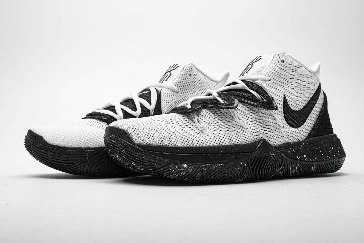 Kyrie-5-Cookies-Cream-5