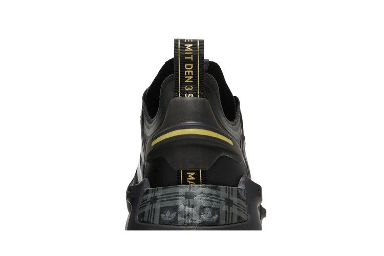 Кроссовки adidas NMD_R1 V3 'Black Gold Metallic'