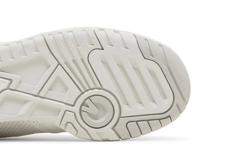 Кроссовки New Balance Wmns 550 'White Rain Cloud'