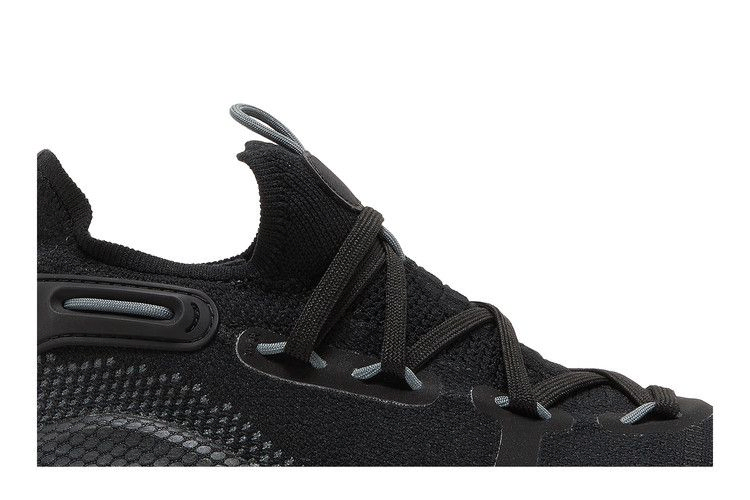 Кроссовки Under Armour Curry 6 Team 'Black Gold Metallic'