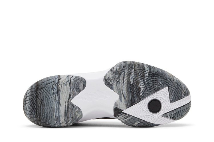 jordan-zion-1-tb-white-black-dc4208-001_03