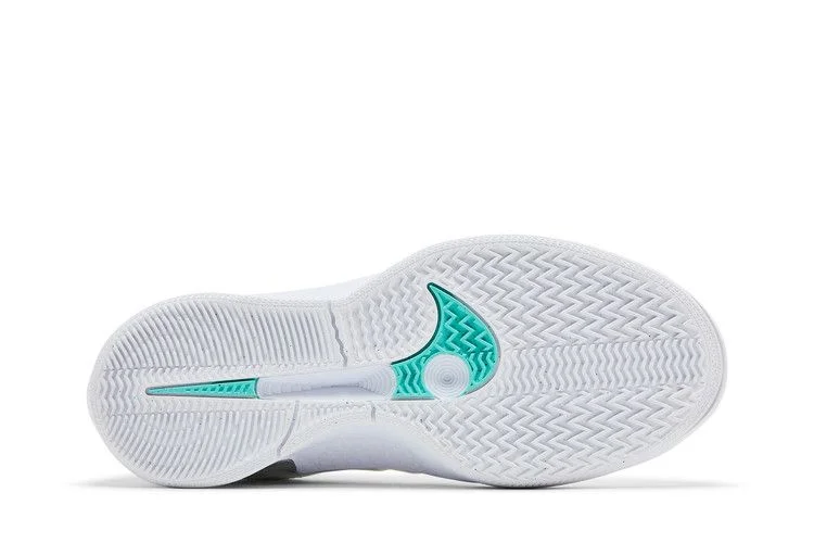 Krossovki-Nike-Wmns-Sabrina-2-White-Noise-3