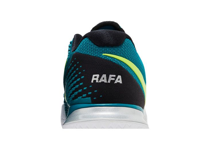 Кроссовки NikeCourt Zoom Vapor Cage 4 Rafa 'Bright Spruce Atomic Green'