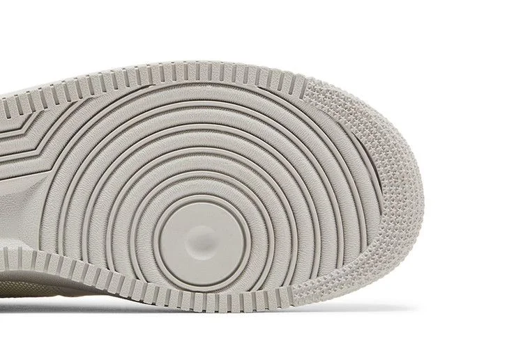 Krossovki-Nike-Air-Force-1-Premium-07-QK-LAM-Sail-Neutral-Grey-Sample-4