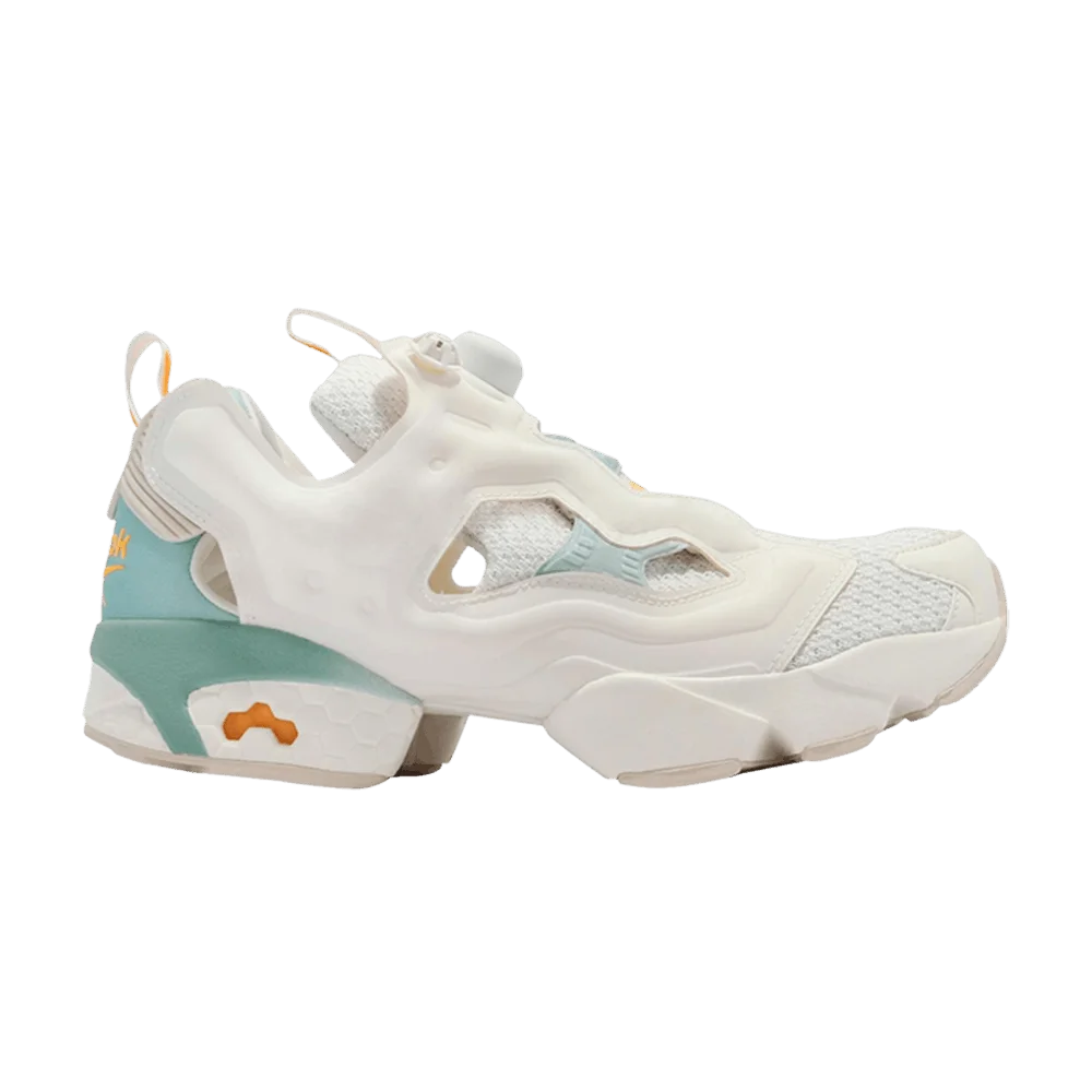 Krossovki-Reebok-InstaPump-Fury-OG-White-Glass-Blue