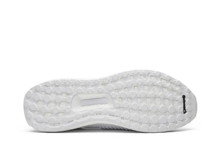 Кроссовки Adidas UltraBoost Laceless 'Triple White'