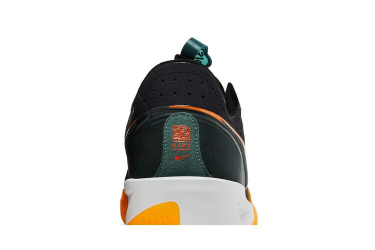 Кроссовки Nike Air Zoom GT Cut 3 'Swoosh Squad'