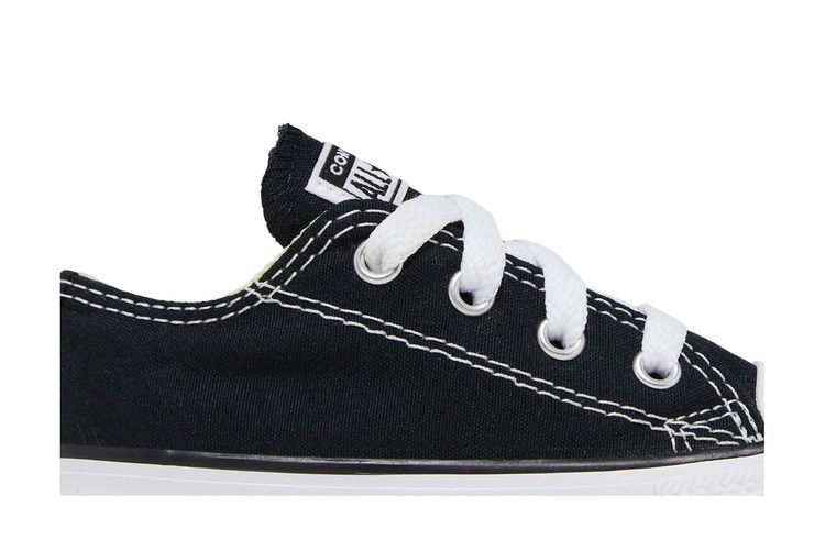 chuck-taylor-all-star-td-black-white-7j235c_01