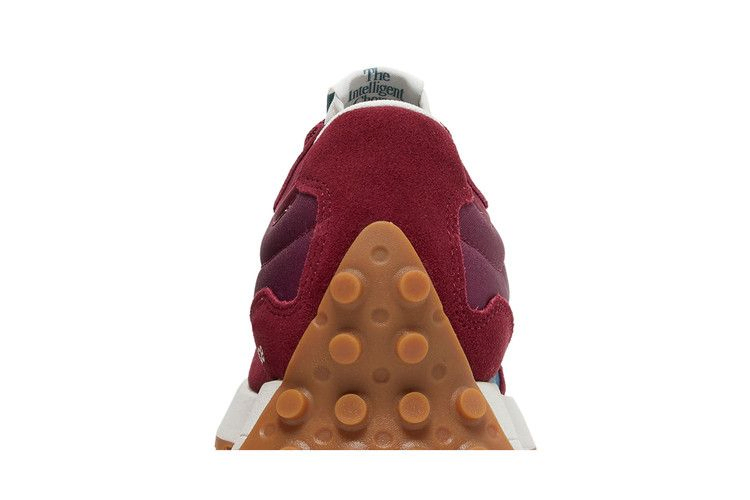 Кроссовки New Balance 327 'Garnet'