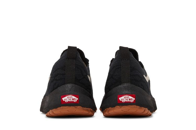 Кроссовки Vans UltraRange VR3 'Black Gum'