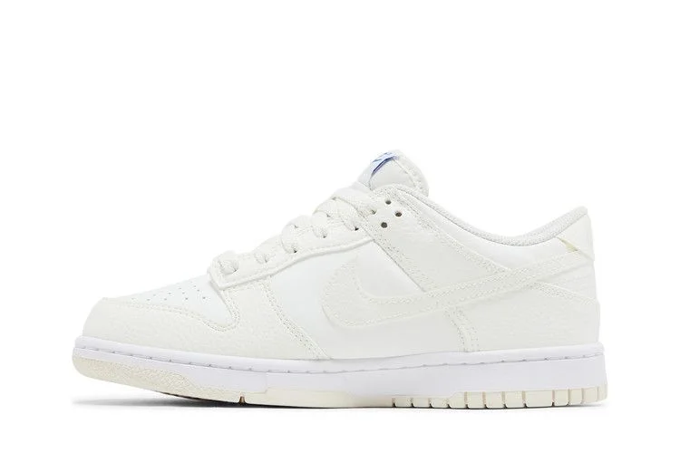 Krossovki-Nike-Dunk-Low-SE-GS-Sail-Croc-2