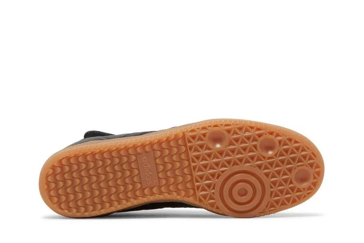 Krossovki-Pharrell-x-adidas-Samba-Human-Race-Night-Grey-3