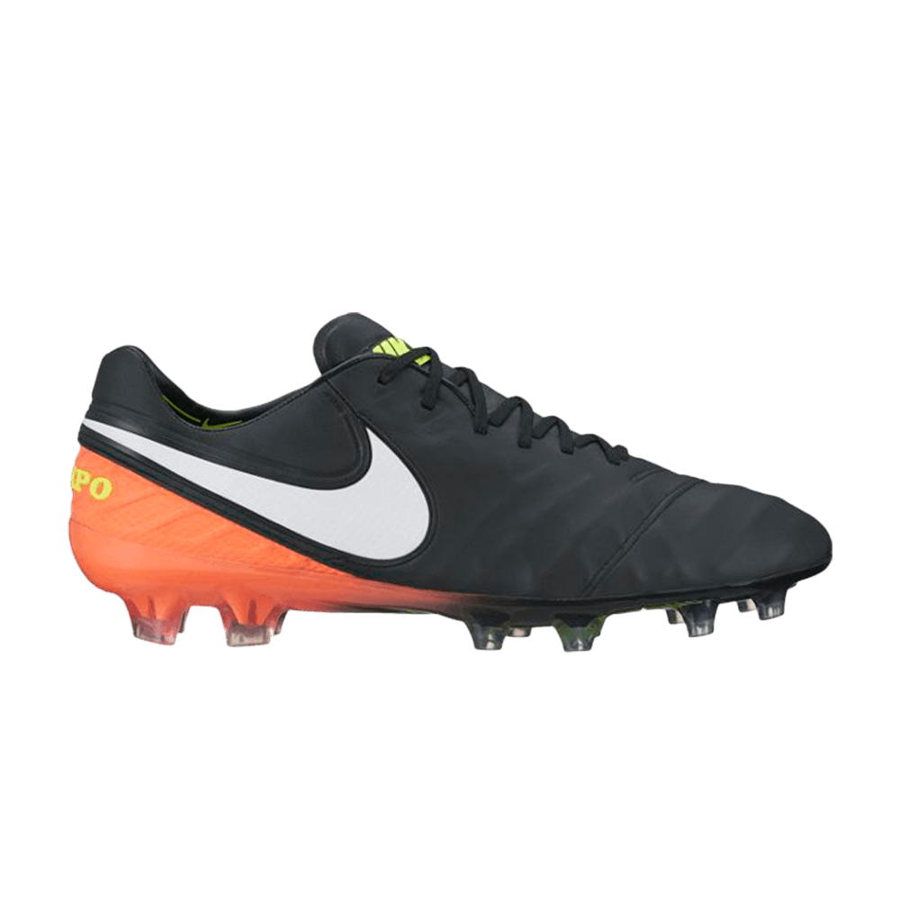 Кроссовки Nike Tiempo Legend 6 FG 'Black Hyper Orange'