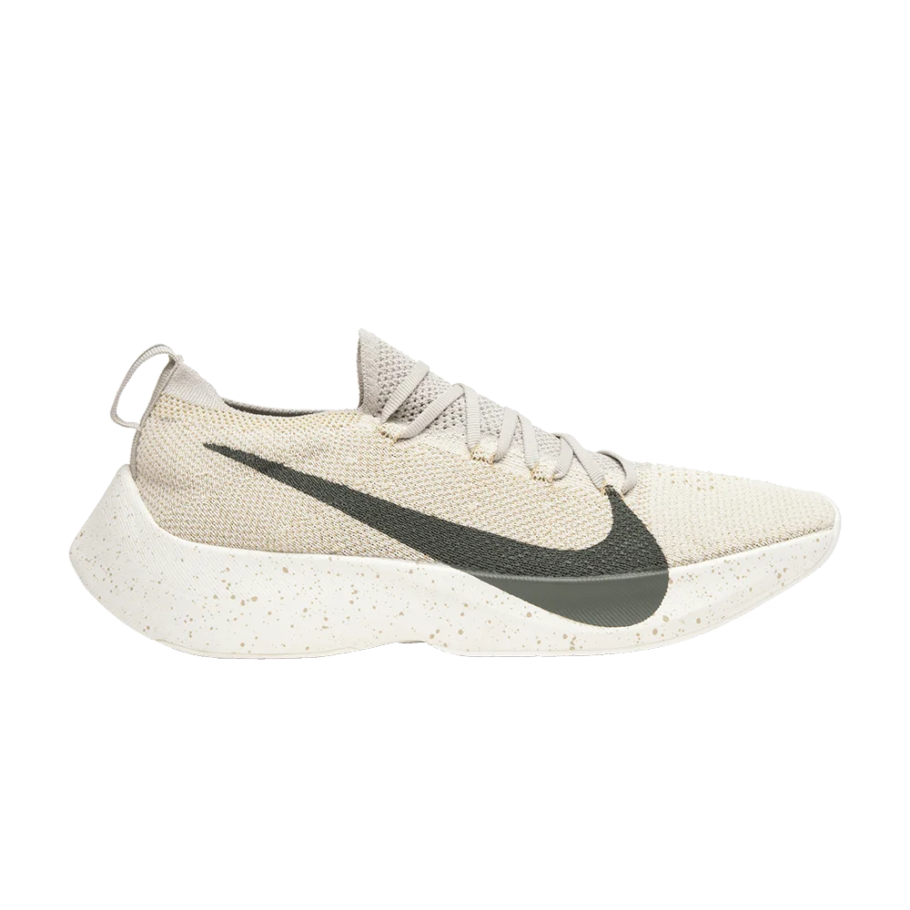 Krossovki-Nike-Vapor-Street-Flyknit-String
