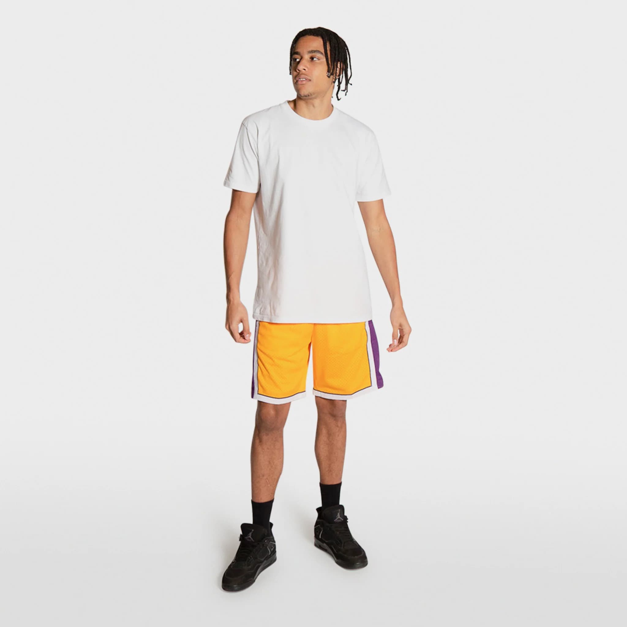 Mitchell-Ness-Los-Angeles-Lakers-2009-10-Hardwood-Classics-Throwback-Swingman-NBA-Shorts-3