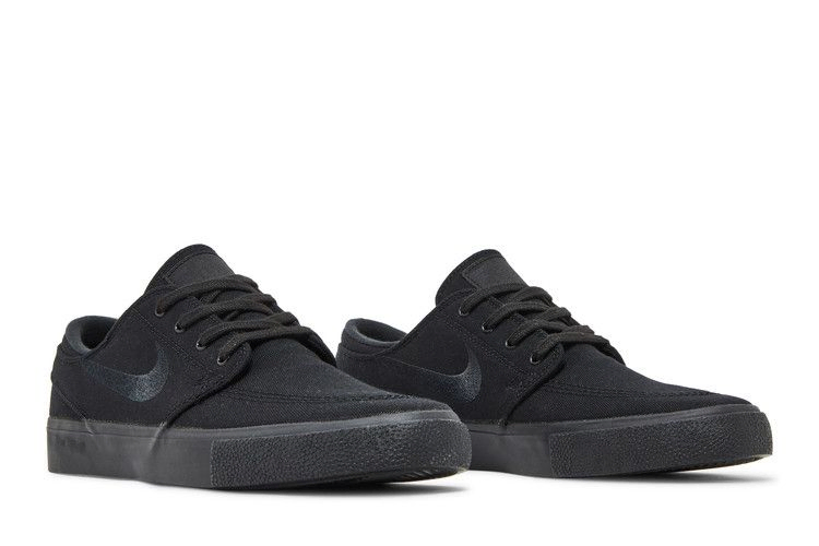 zoom-stefan-janoski-canvas-rm-sb-triple-black-ar7718-004_07