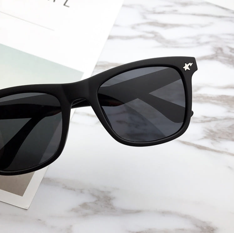 Солнцезащитные очки A Bathing Ape (BAPE) Shark Sunglasses Unisex
