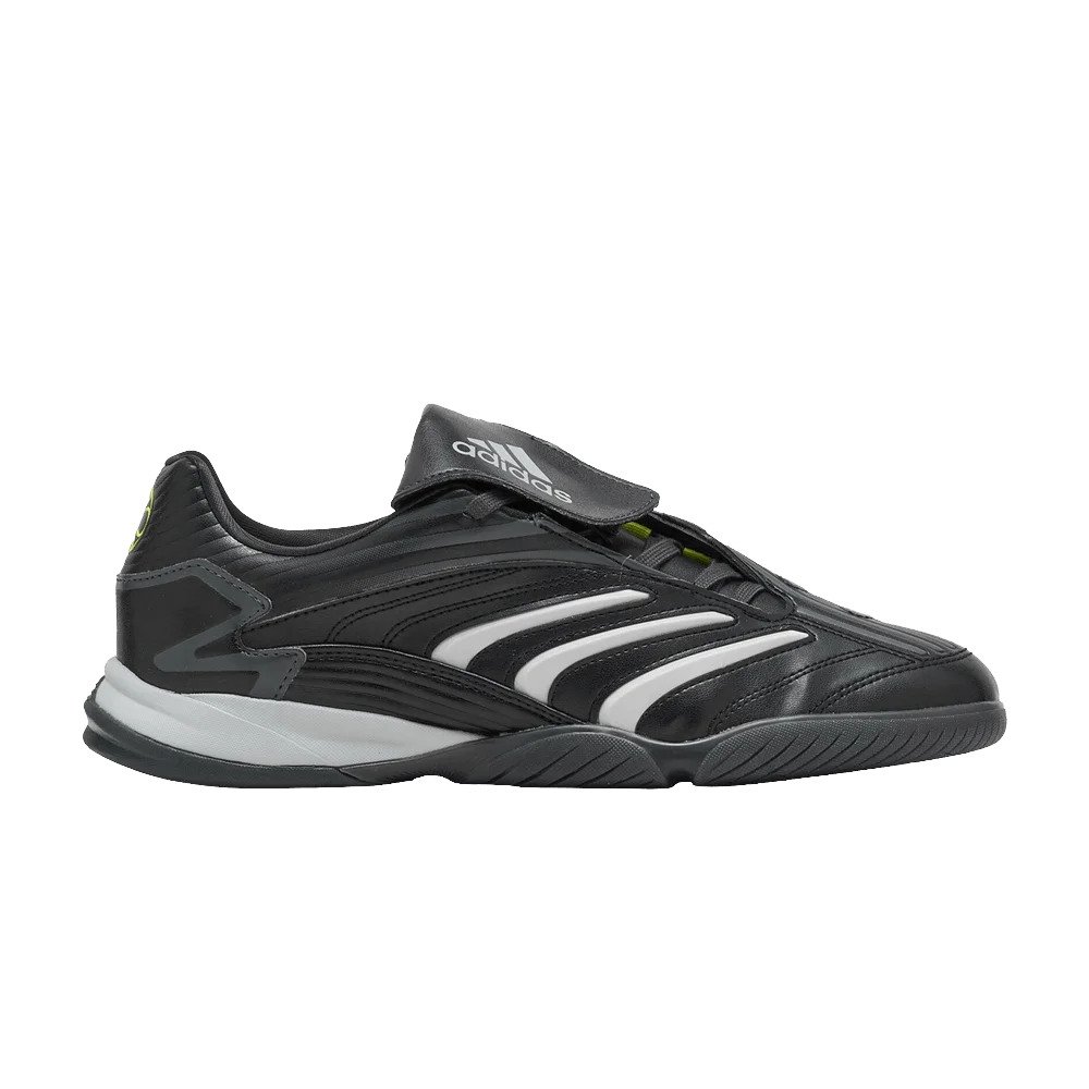 Krossovki-adidas-Predator-Sala-Core-Black-Grey