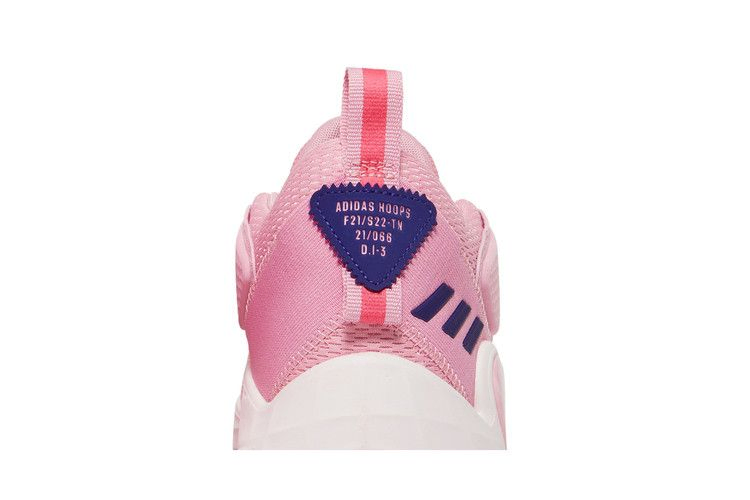 Кроссовки adidas D.O.N. Issue #3 'Light Pink'