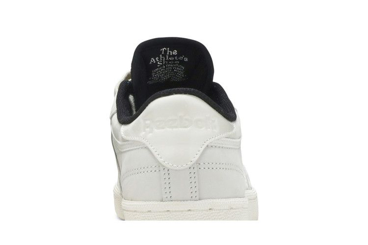 Кроссовки Reebok Sneeze x Club C Revenge 'White'