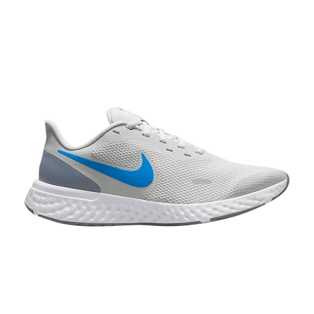 Krossovki-Nike-Revolution-5-Extra-Wide-Photon-Dust-Photo-Blue