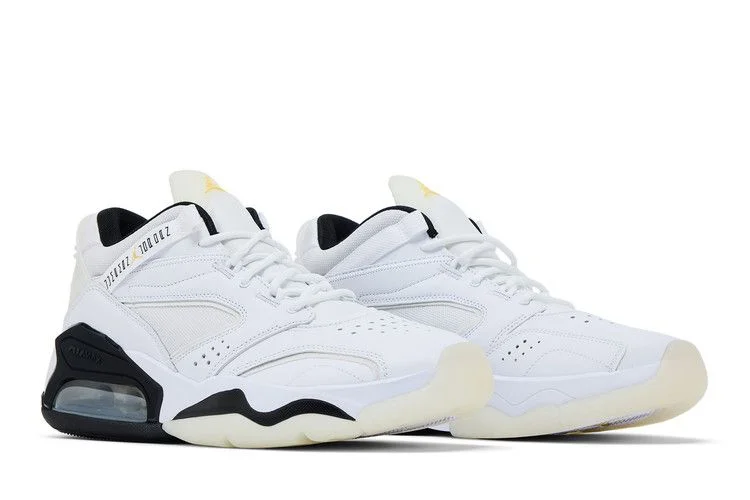 Krossovki-Air-Jordan-Point-Lane-White-Black-Gold-7