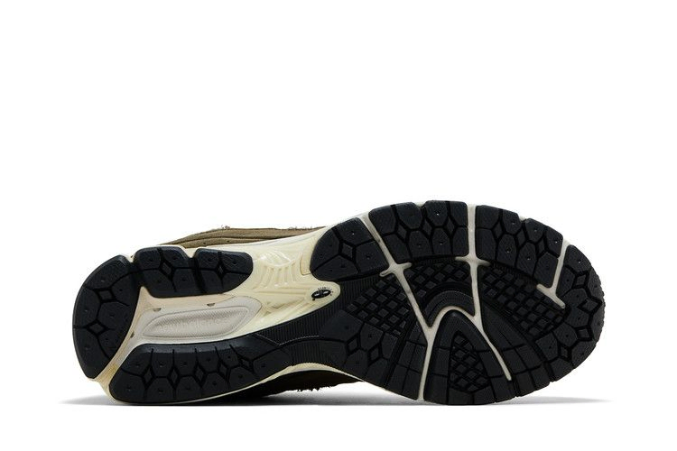 Кроссовки New Balance 2002R 'Dark Moss'