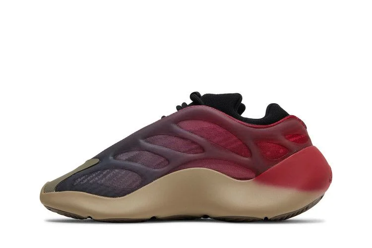 Кроссовки adidas Men's Yeezy 700 V3 'Fade Carbon'