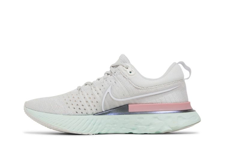 wmns-react-infinity-run-flyknit-2-platinum-tint-ct2423-007_02