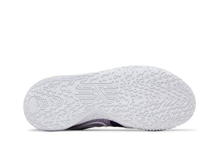 kyrie-low-4-tb-purple-dm5041-502_03