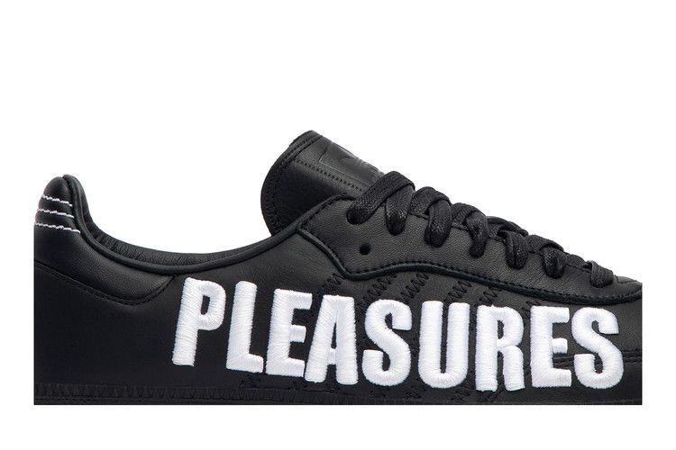 Кроссовки Pleasures x adidas Samba '3D Embroidery'