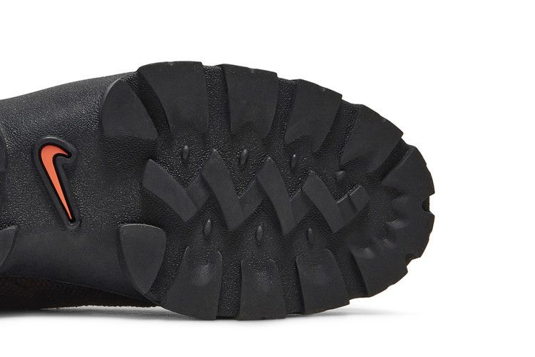 Nike Wmns Lahar Low Canvas 'Madeira Dark Beetroot'