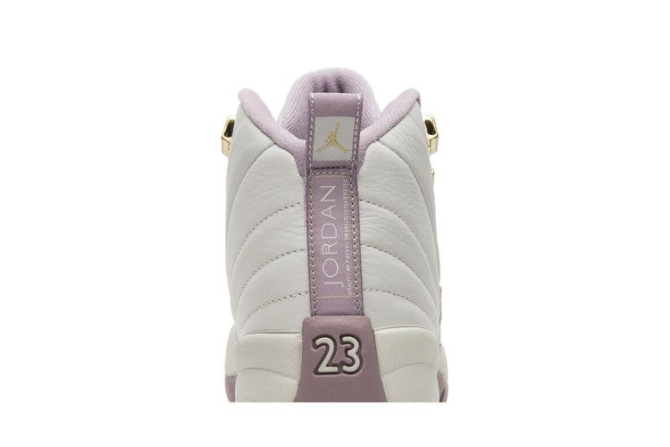 Кроссовки Air Jordan 12 Retro GG 'Plum Fog'