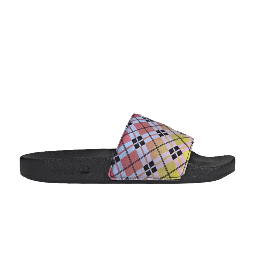 adilette-slides-plaid-gw6091