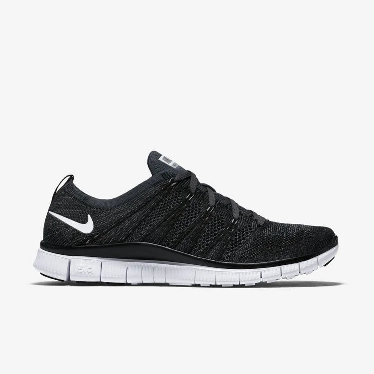 Krossovki-Nike-Free-Flyknit-NSW-6-1