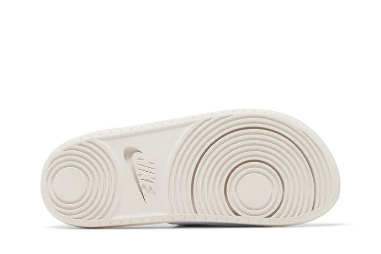 Nike-Wmns-Offcourt-Slide-Phantom-Barely-Green-3