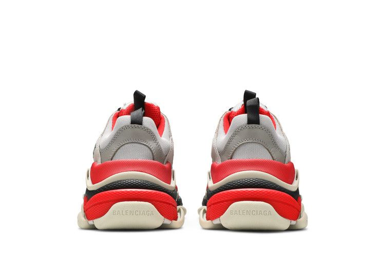 Кроссовки Balenciaga Wmns Triple S 'Red'
