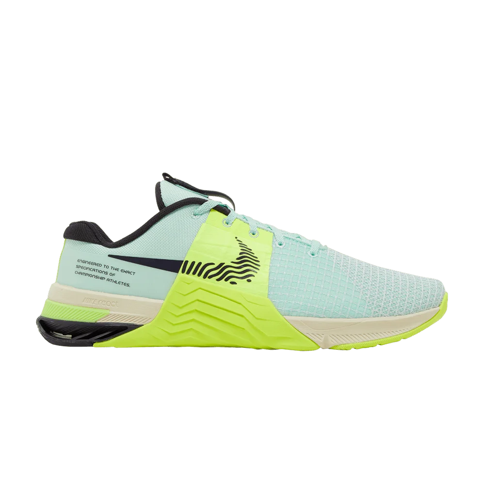 Krossovki-Nike-Metcon-8-Mint-Foam-Volt
