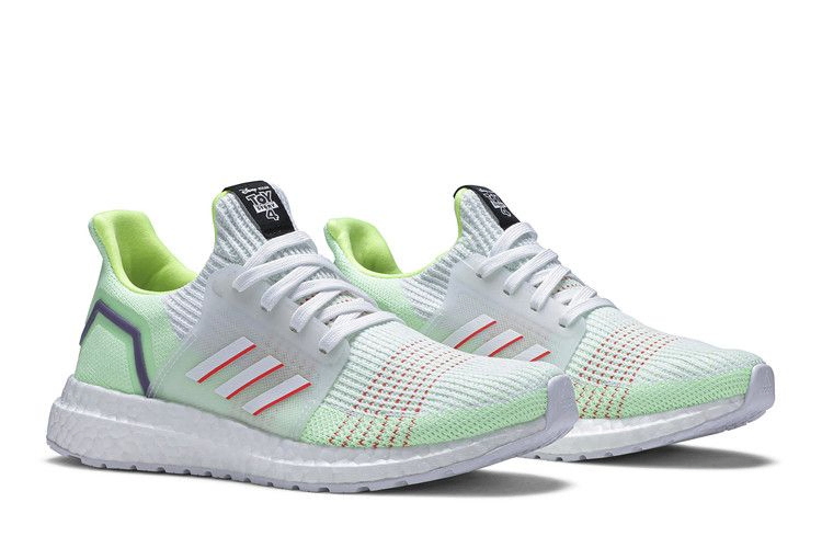 toy-story-4-x-ultraboost-19-c-buzz-lightyear-ee6657_07